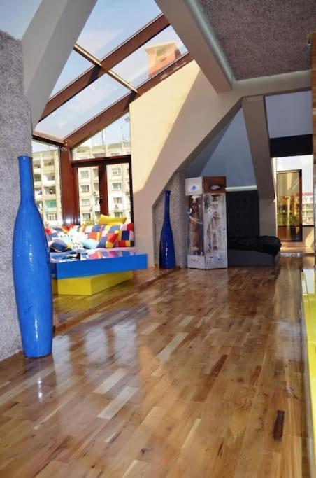 Art Penthouse Apartment Burgas Luaran gambar