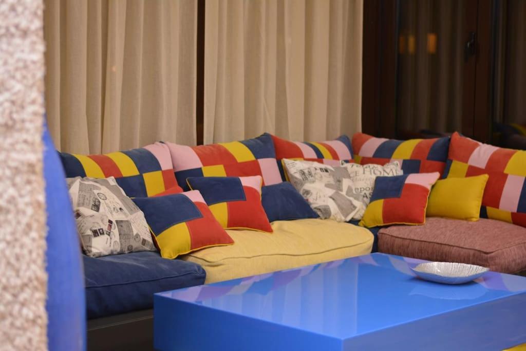 Art Penthouse Apartment Burgas Luaran gambar