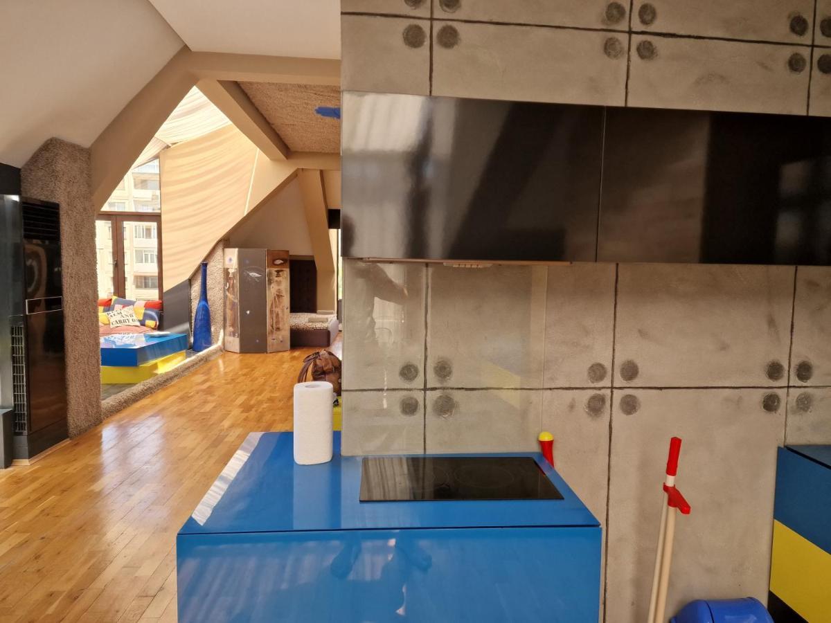 Art Penthouse Apartment Burgas Luaran gambar